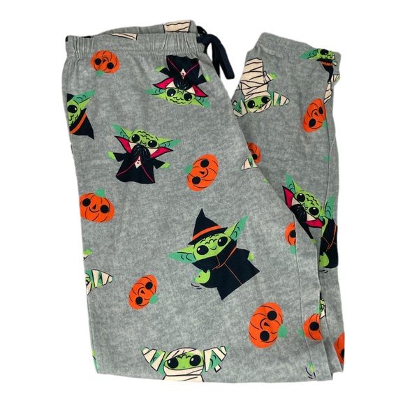 Star Wars The Mandalorian Baby Yoda Halloween Pajama Bottoms Gray Size Medium - Picture 2 of 7